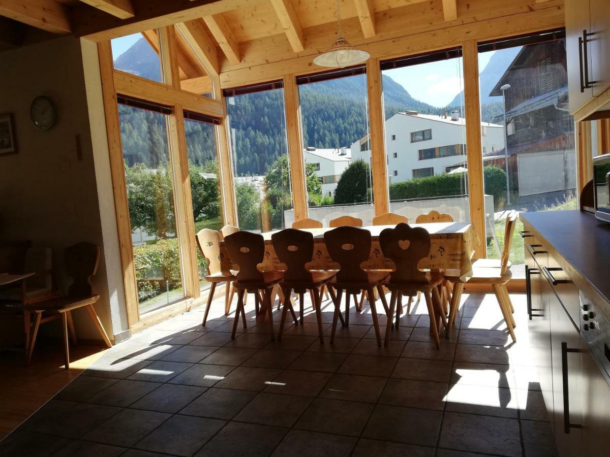 Chasa Ludwig Apartamento Scuol Exterior foto